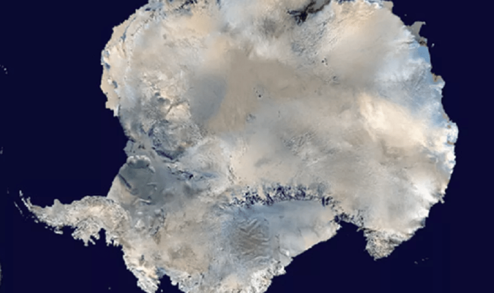 Cerca de 100 volcanes descubiertos bajo la capa de hielo de la Antártida