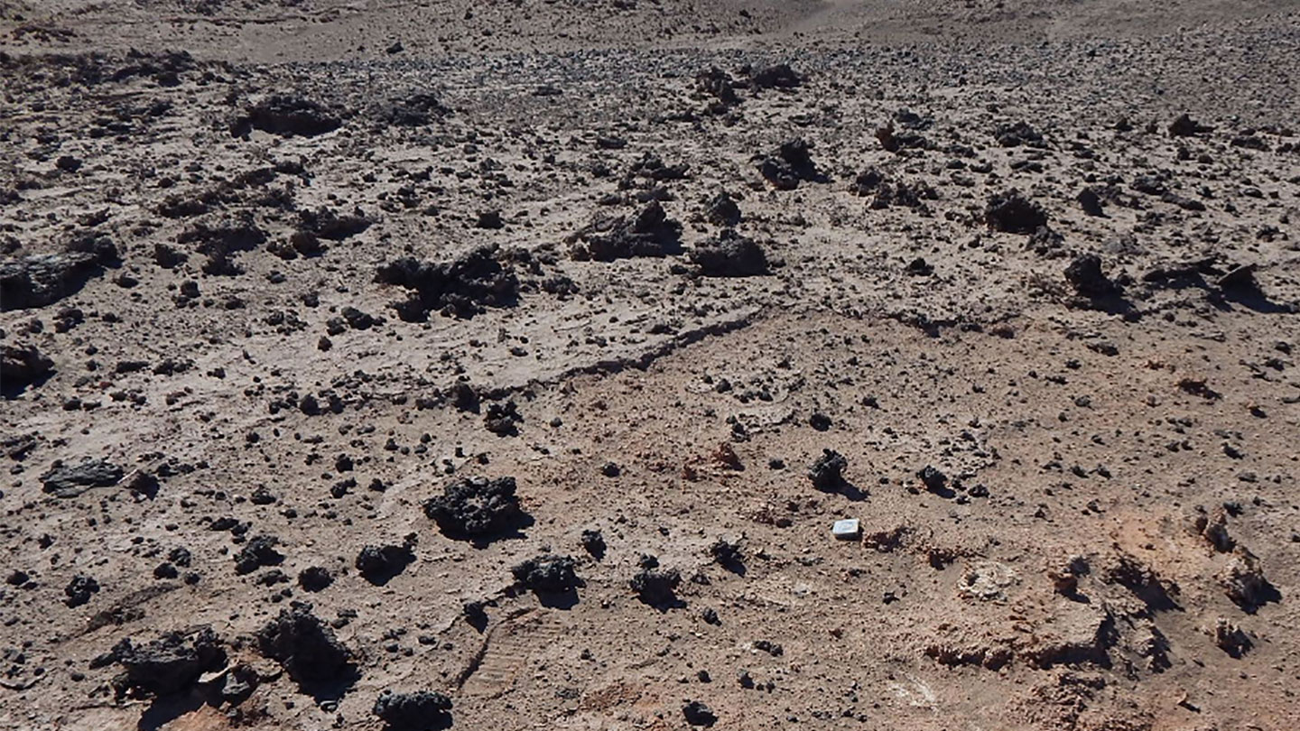 Un estallido de aire sobre el desierto de Atacama hace 12.000 años derritió el suelo en vidrio, dicen los científicos